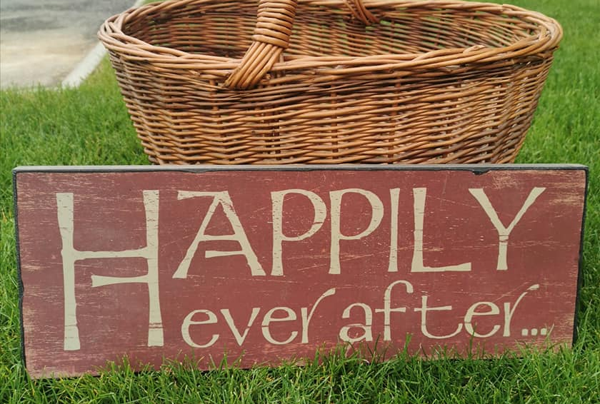 Happily ever after red sign